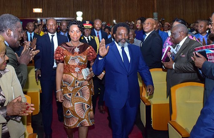 Kabila, Opposition, Institutions